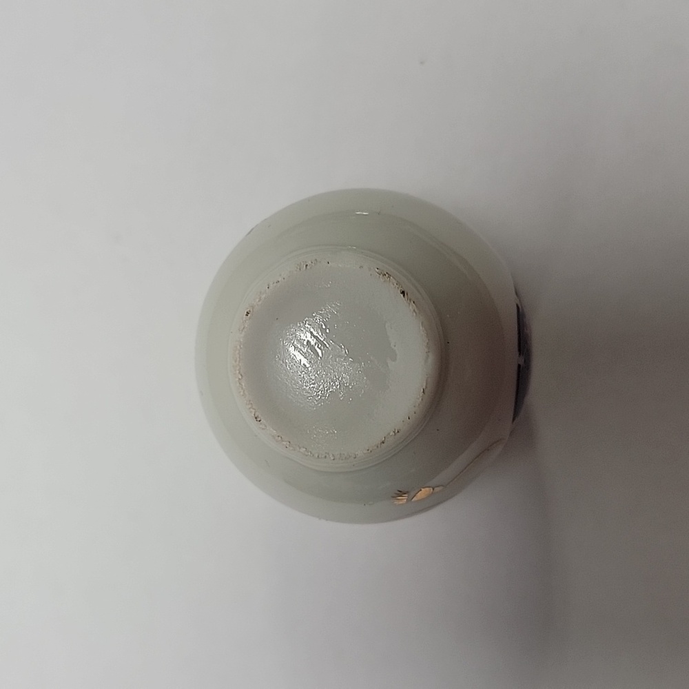 Single Sake Cup - Picture 3 of 3